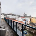 2-Level Apartments On Krizikova Near The Metro