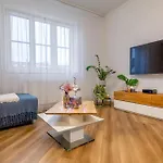 Sunny Luxury Apartments Grebovka