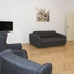 Apartments Truhlarska