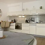 Luxurious Apartment Near Prague Castle