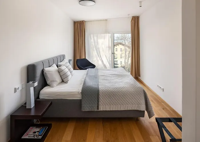 Airy & Stylish Flat In Smichov By Prague Days
