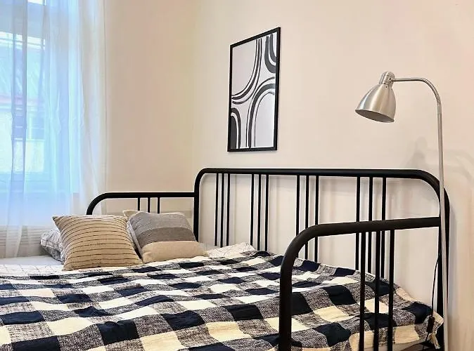 Quiet Apartment Close To Center
