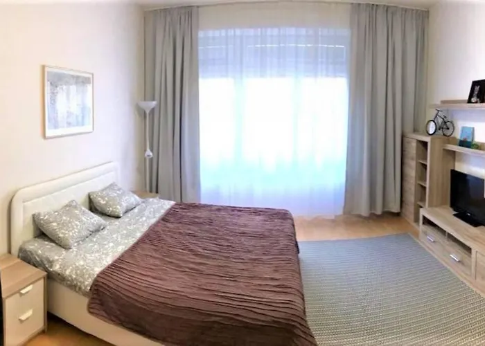 Apartment By The Museum