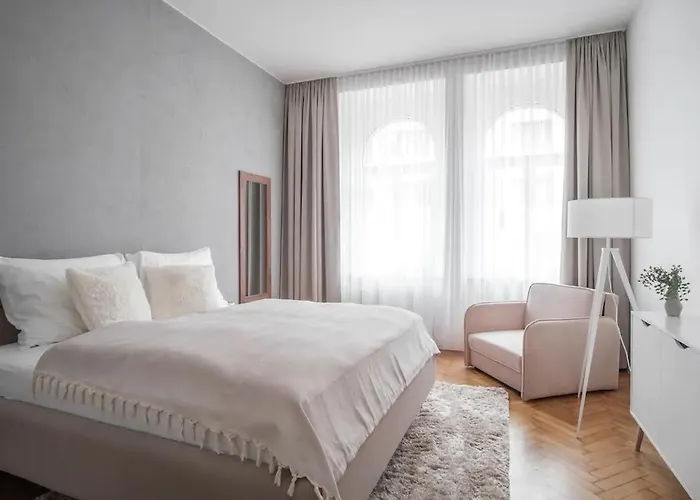 Helen Homestay Prague Palmovka