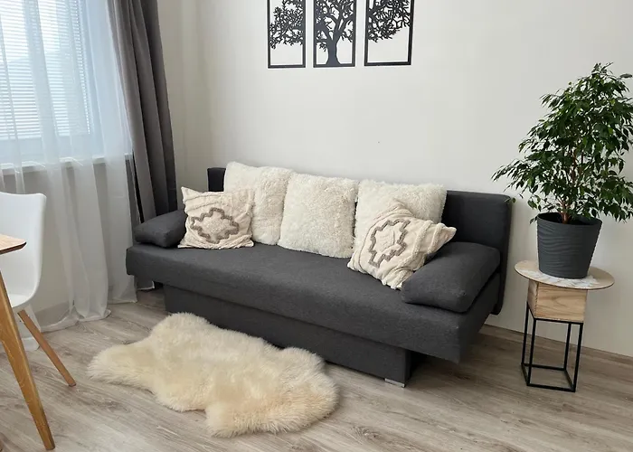 Sunny Minimalistic Flat Near Metro Opatov