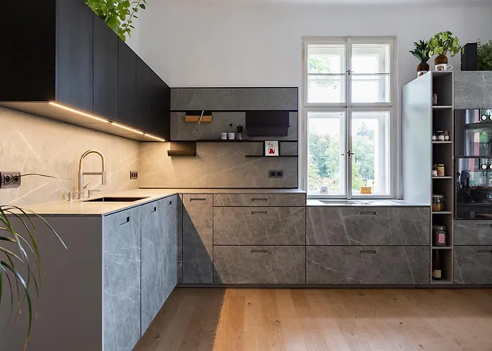 Beautiful Flat Close To The City Center