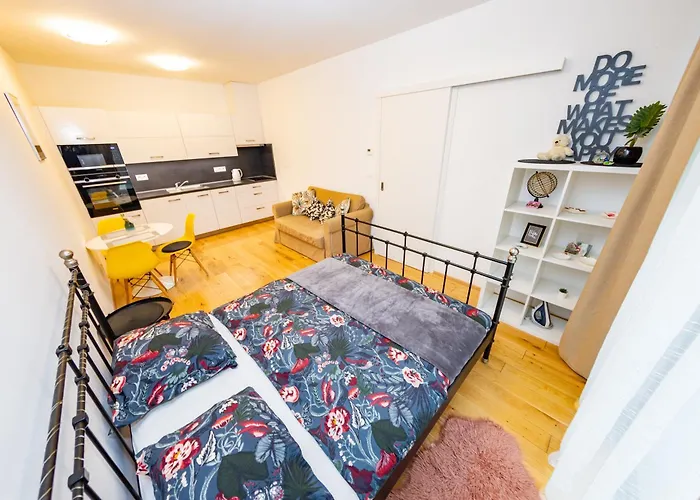 Lovely Studio Apartment, Free Parking 1,55 Hight