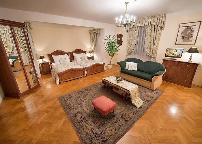 Boutique Hotel Constans