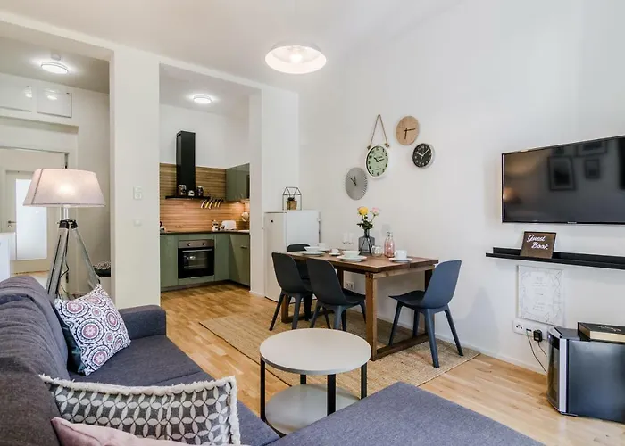Zizkov Apt Prague By Michal&Friends