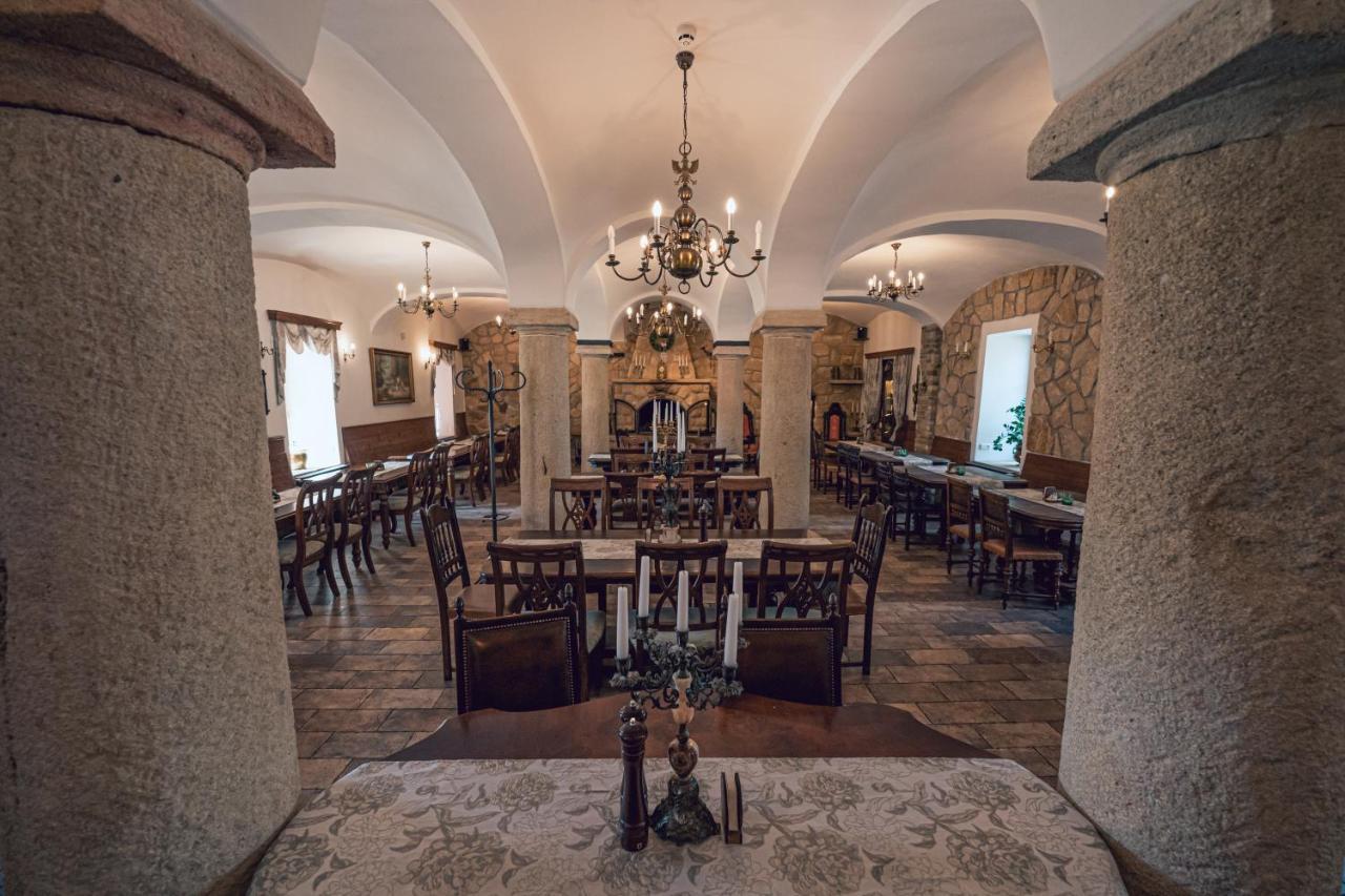 Hotel Svatojansky Dvur 4*