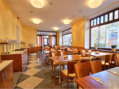 Gloria 4* Prague