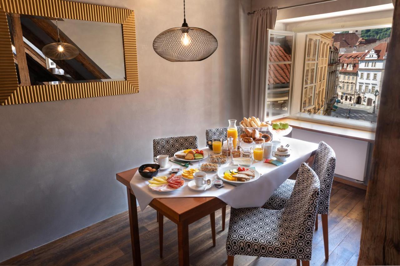 Hotel Miss Sophie's Charles Bridge 4*