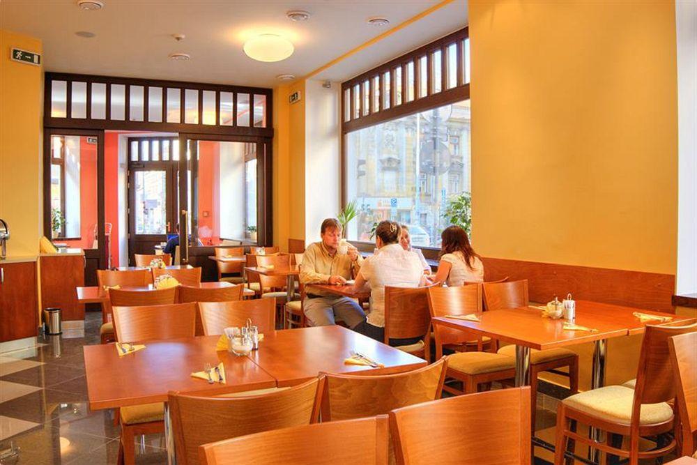 Hotel Gloria Prague