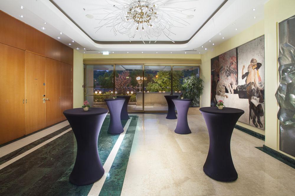 Hotell Fairmont Golden Prag