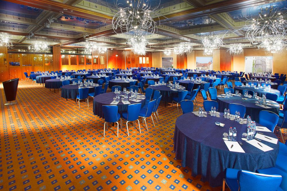 Fairmont Golden Hotell