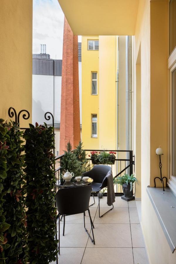 Days - Elegant Near Wenceslas Square Apartment