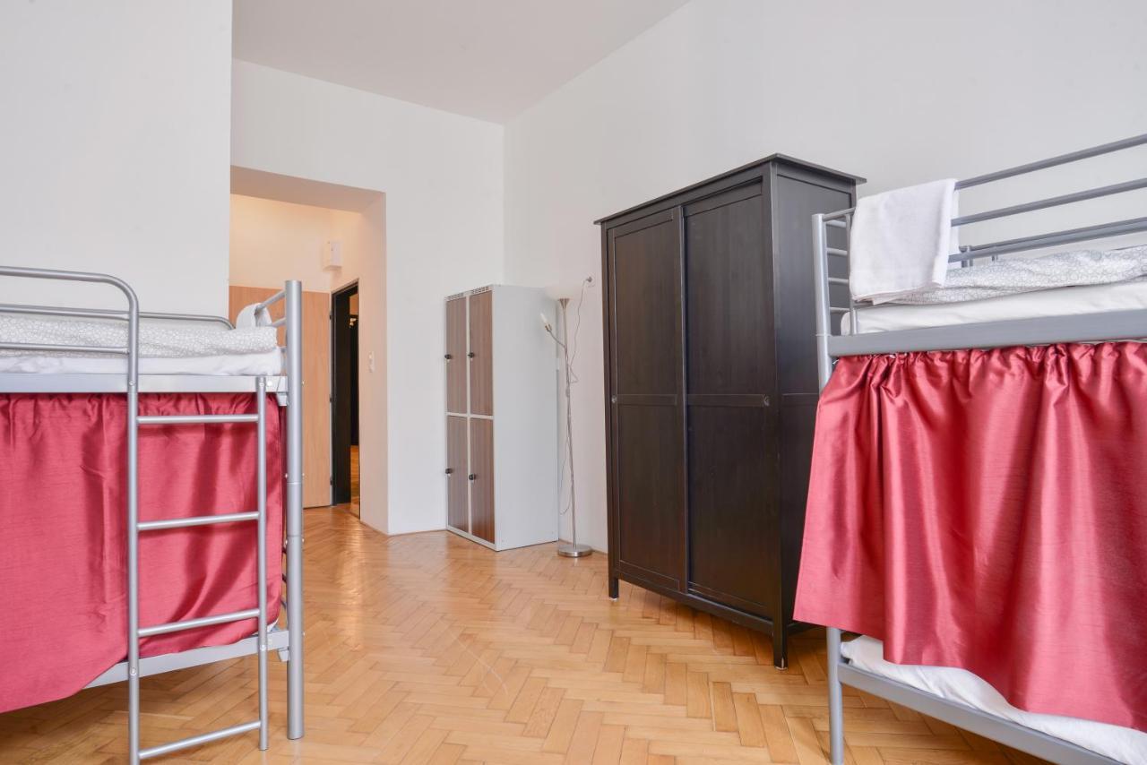 Globe Adults Only Hostel