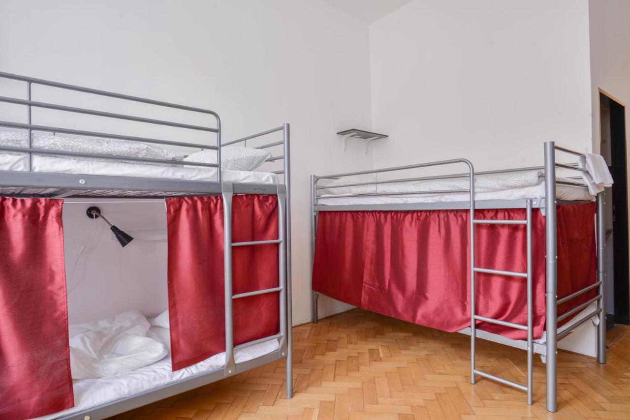 Globe Adults Only Hostel