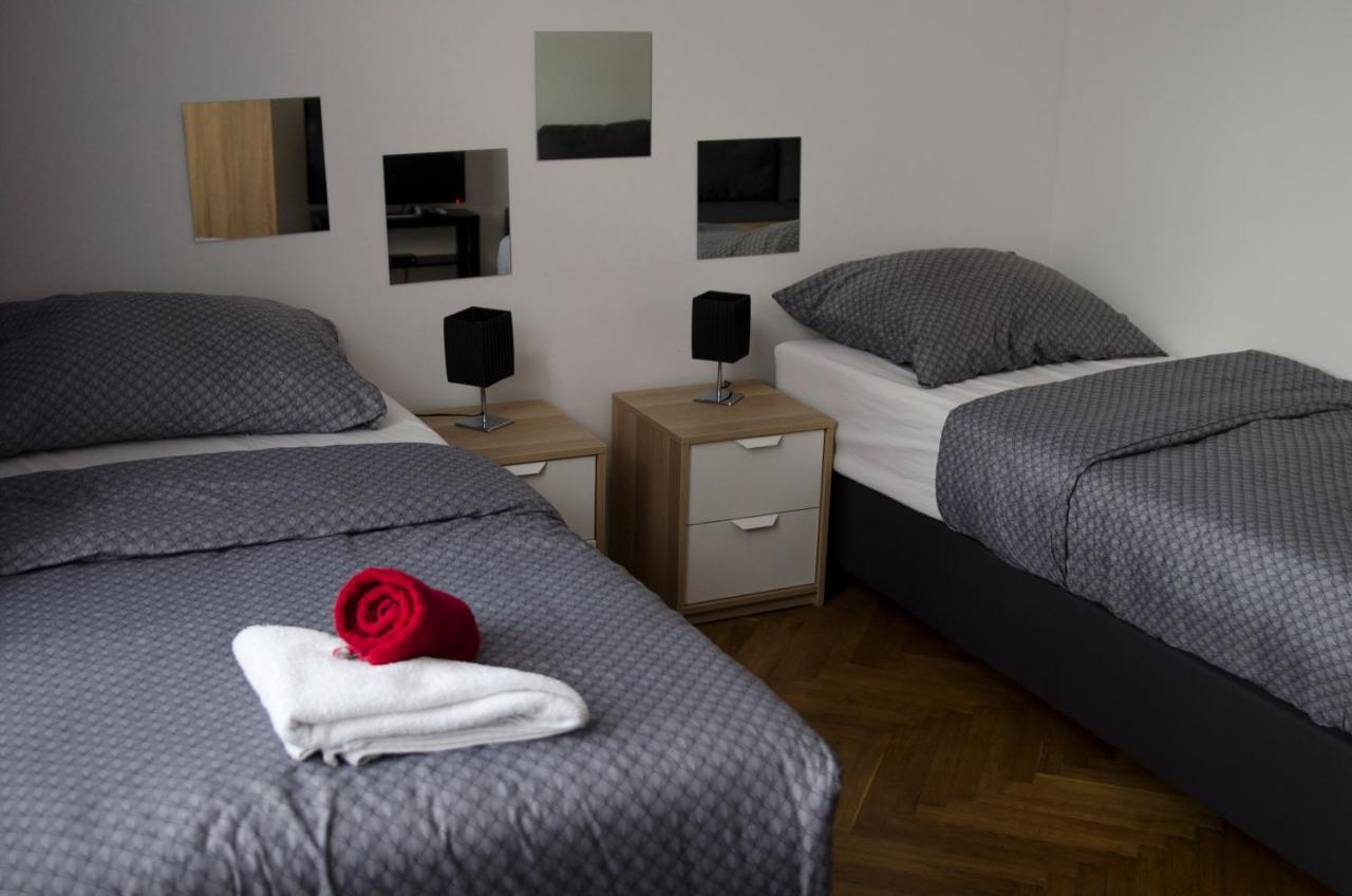 Hostel Globe Adults Only