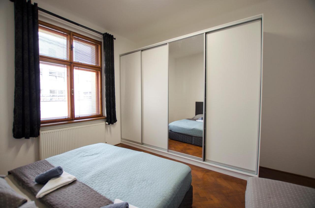 Globe Adults Only Hostel