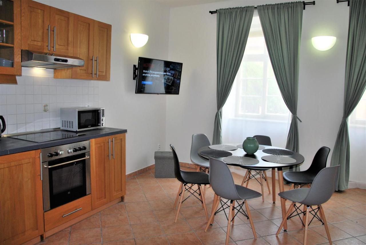 Apartment White Swan Boutique Prag