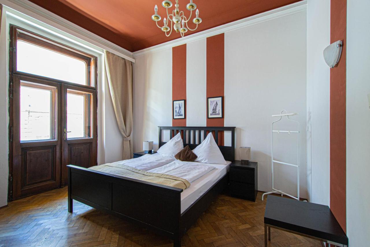 For Celebrations Spacious 3bdr With Balcony Apartmán Praha