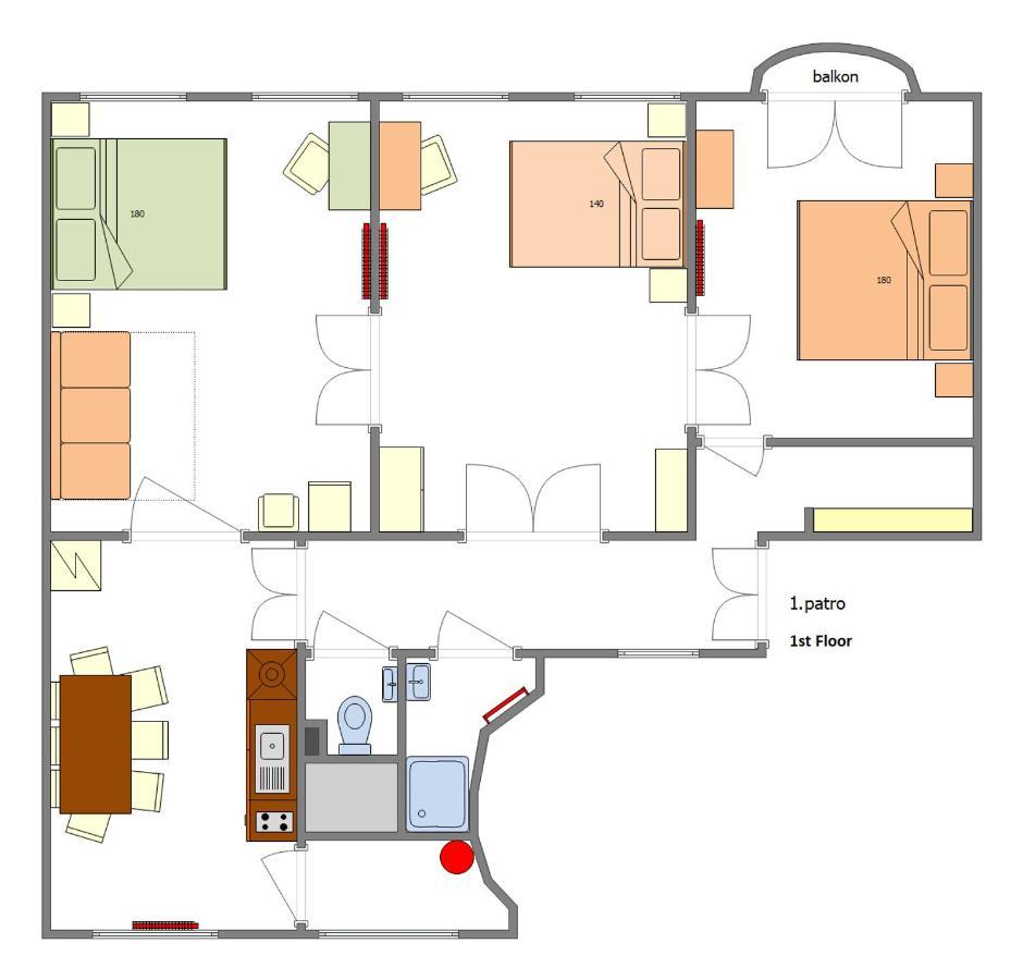 Apartmán For Celebrations Spacious 3bdr With Balcony *