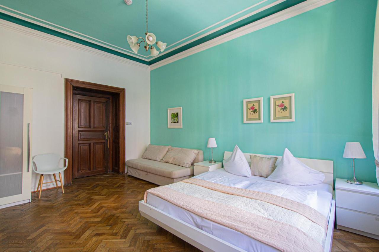 Apartmán For Celebrations Spacious 3bdr With Balcony Praha