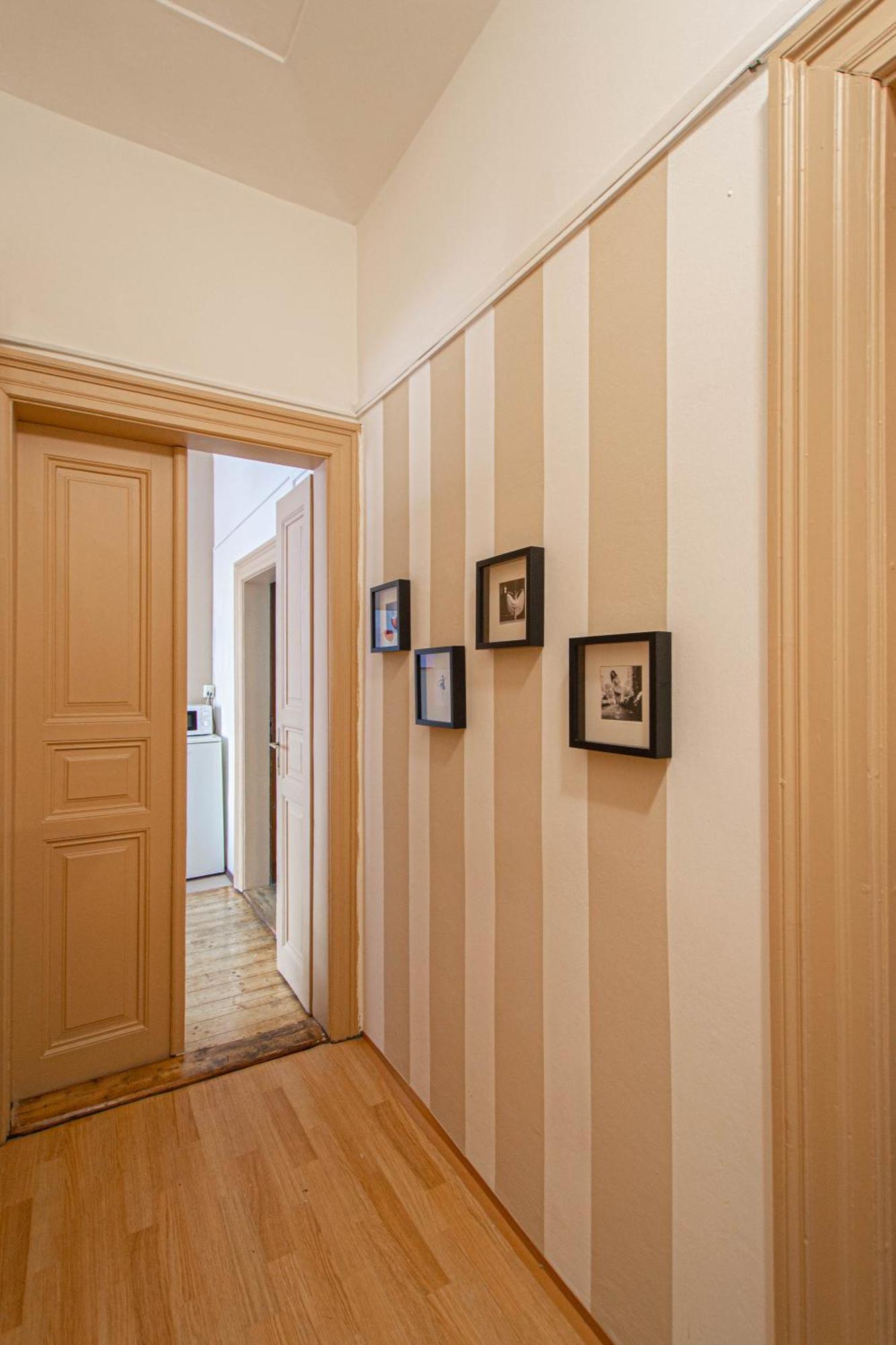 For Celebrations Spacious 3bdr With Balcony * Praha