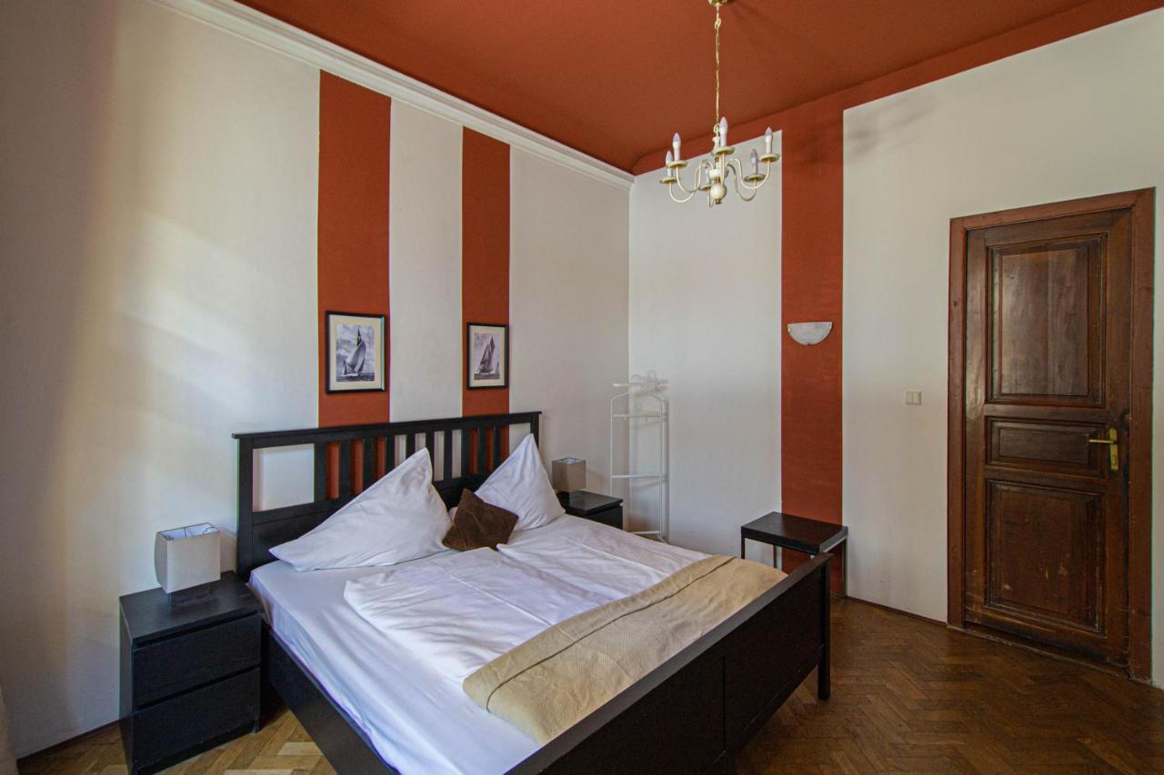 For Celebrations Spacious 3bdr With Balcony Apartmán *