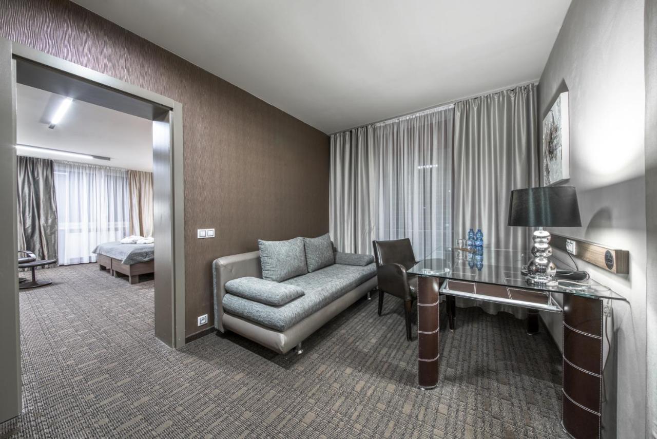 Volcano Hotel 4*
