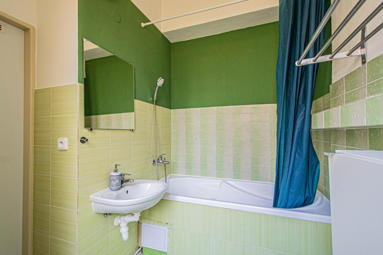For Celebrations Spacious 3bdr With Balcony * Praha