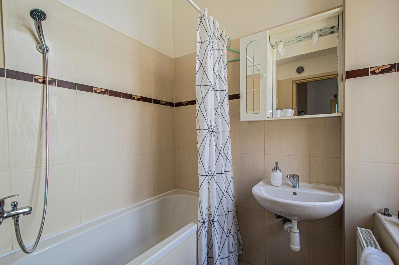 For Celebrations Spacious 3bdr With Balcony Apartmán Praha