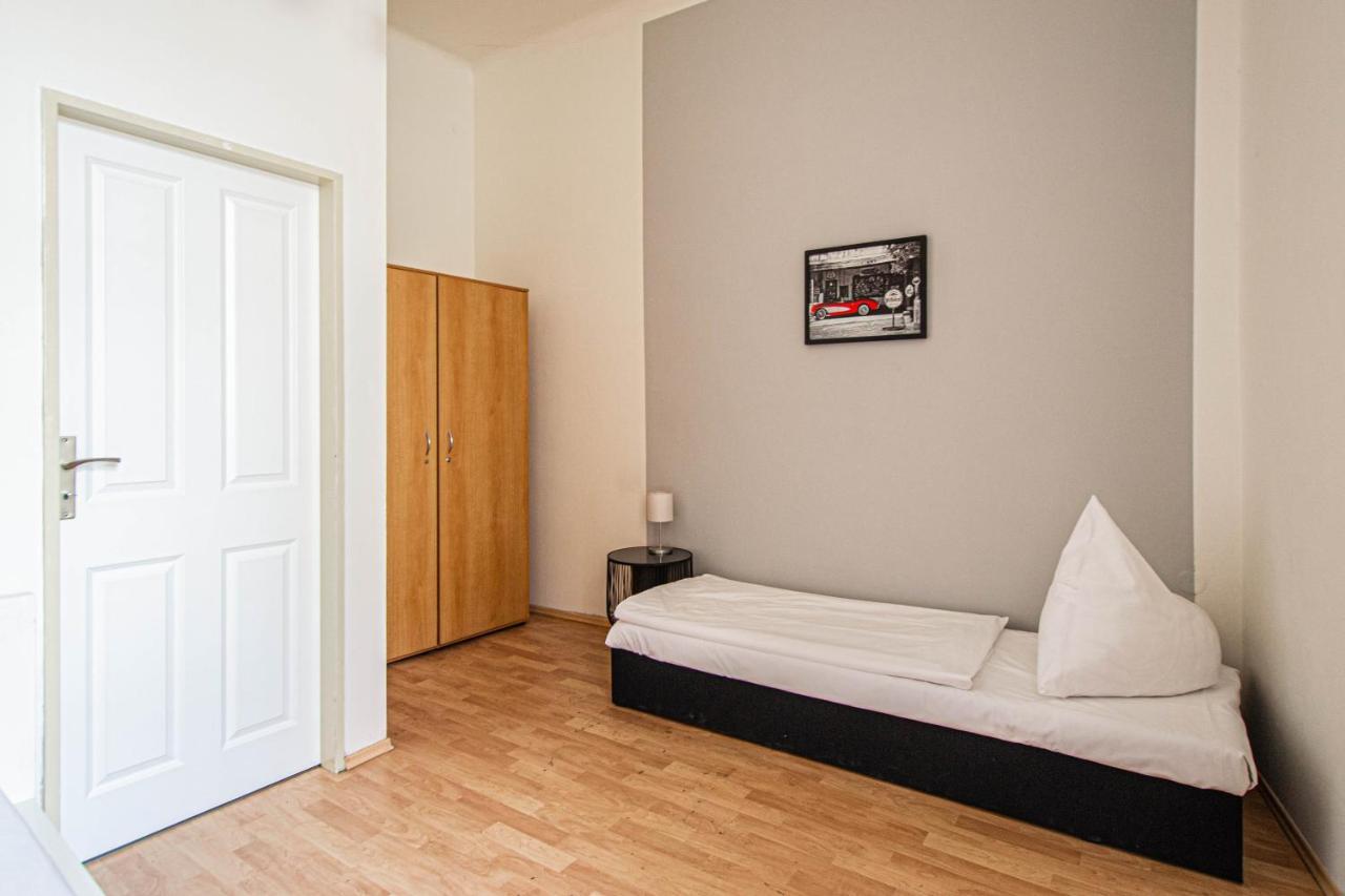 For Celebrations Spacious 3bdr With Balcony Praha