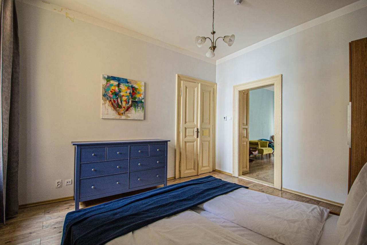 For Celebrations Spacious 3bdr With Balcony Apartmán *