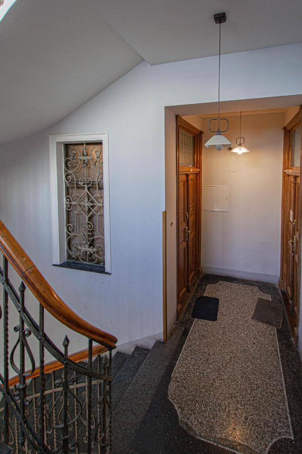 For Celebrations Spacious 3bdr With Balcony *