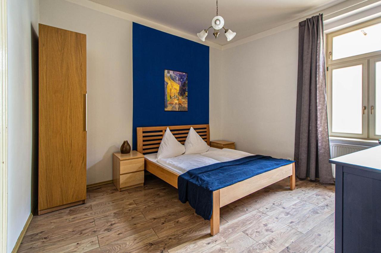 For Celebrations Spacious 3bdr With Balcony