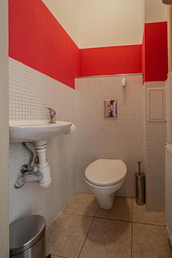 Apartmán For Celebrations Spacious 3bdr With Balcony