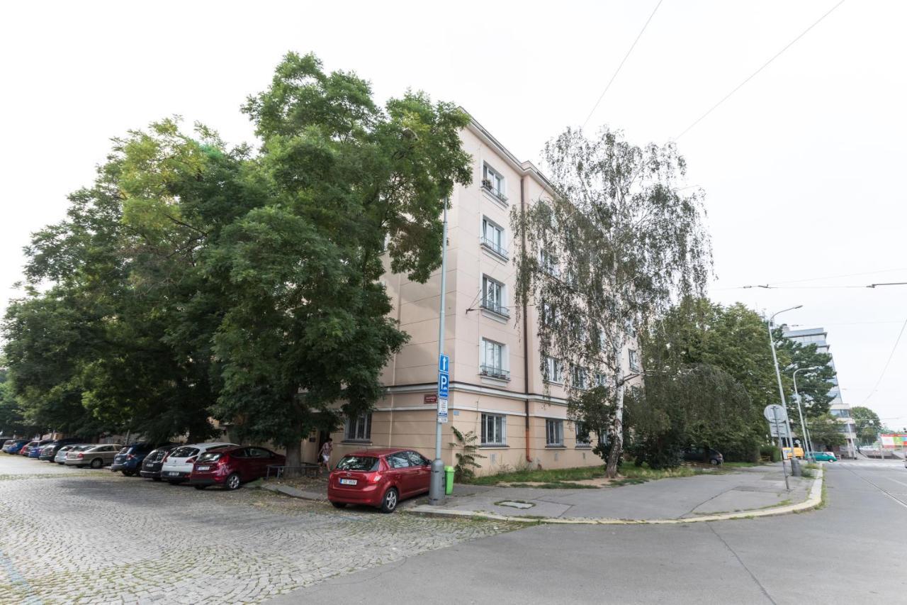 Jt's Biskupcova Str. Apartment Prag