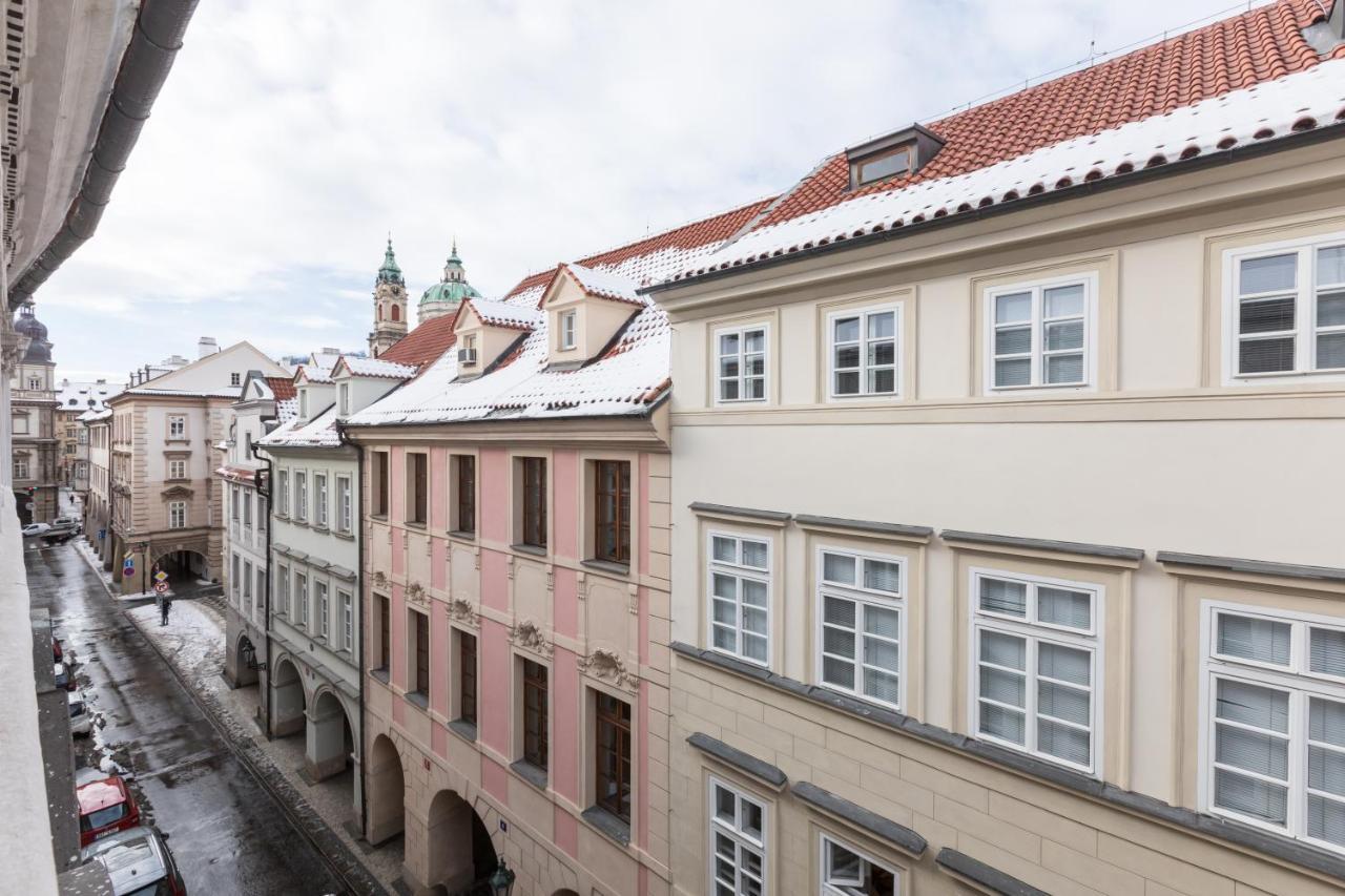 Charles Bridge Royal - Castle District