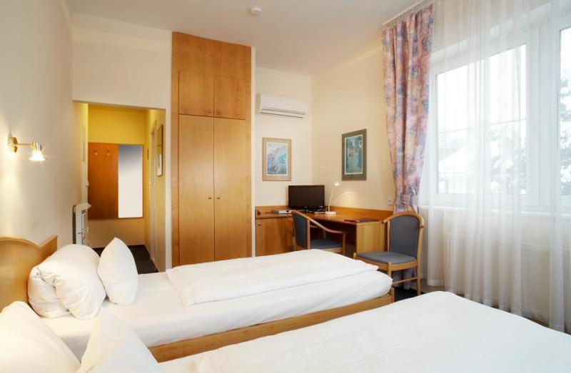 Guest house Kern 2*