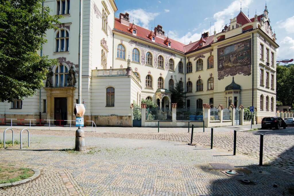Karlin Apartment Prag