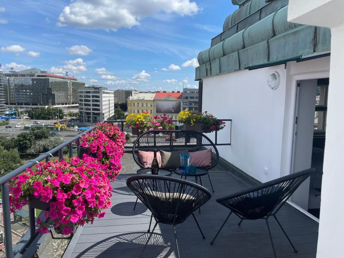 Rooftop Planet Hotel Prag