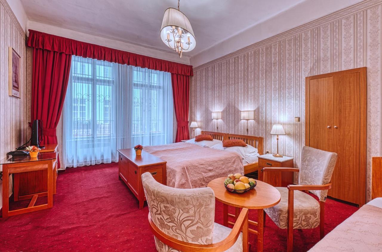 Salvator Hotel