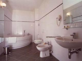 Hotel Domus Henrici