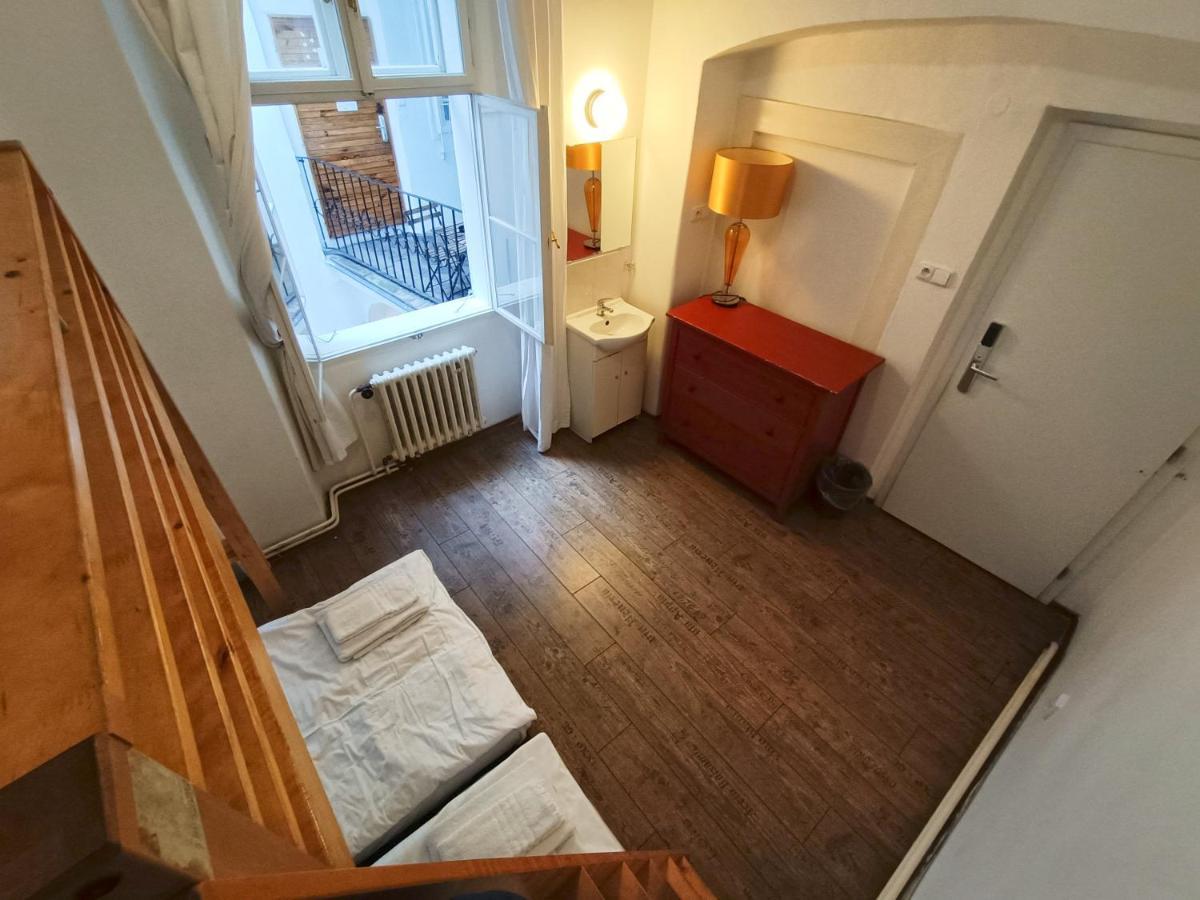 Charles Bridge Hostel&apartments Hostel *