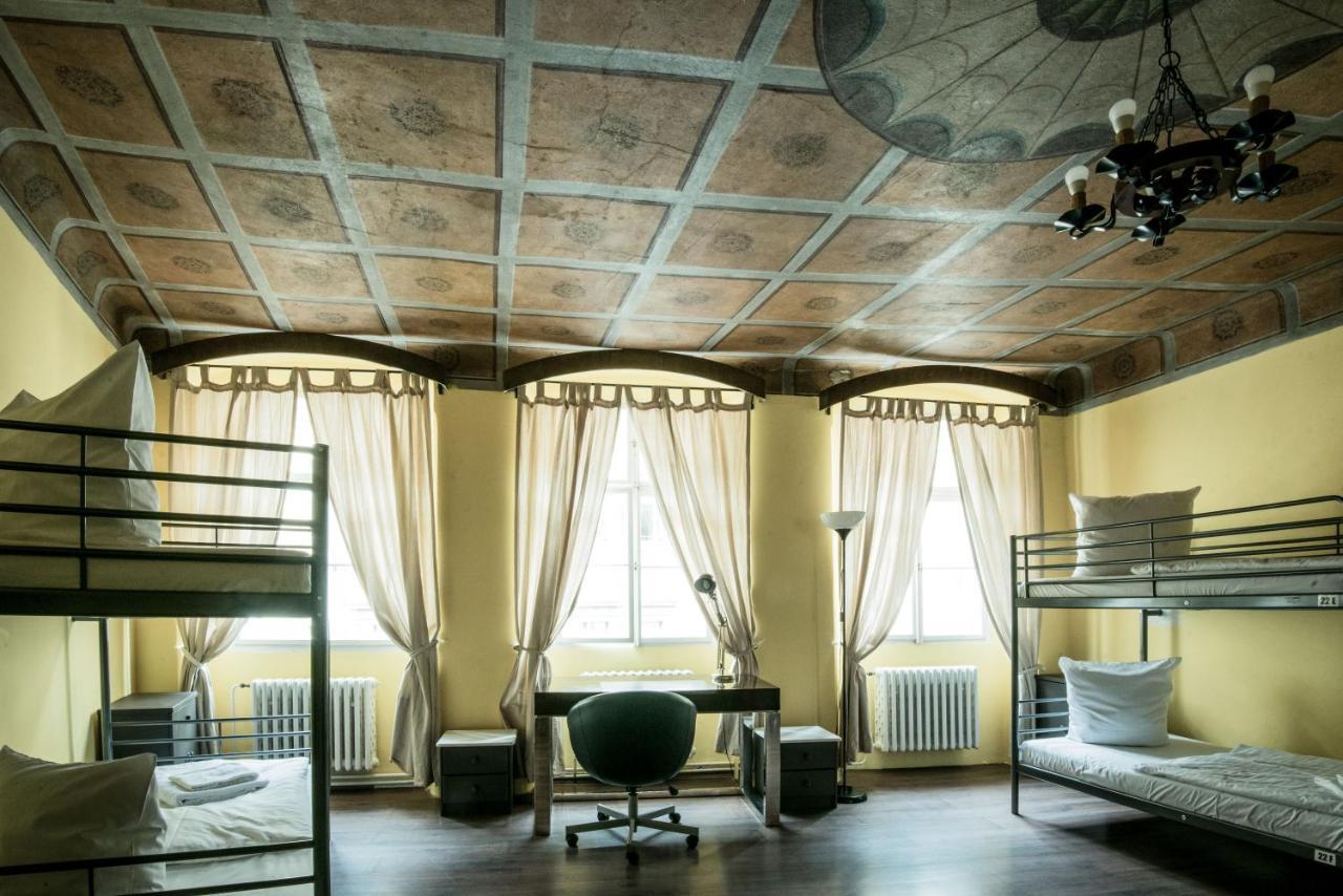 Charles Bridge Hostel&apartments Prag