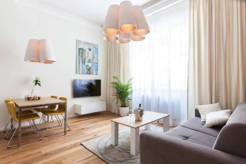 Apartment Unique Old Town At Palace Dlouha Prag