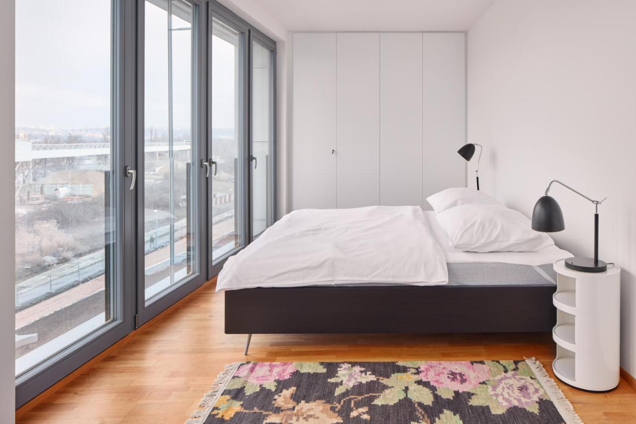 Apartment Days - Designer - Trendy Neighborhood Prag
