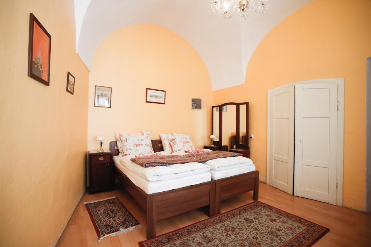 Apartment Miraculous *